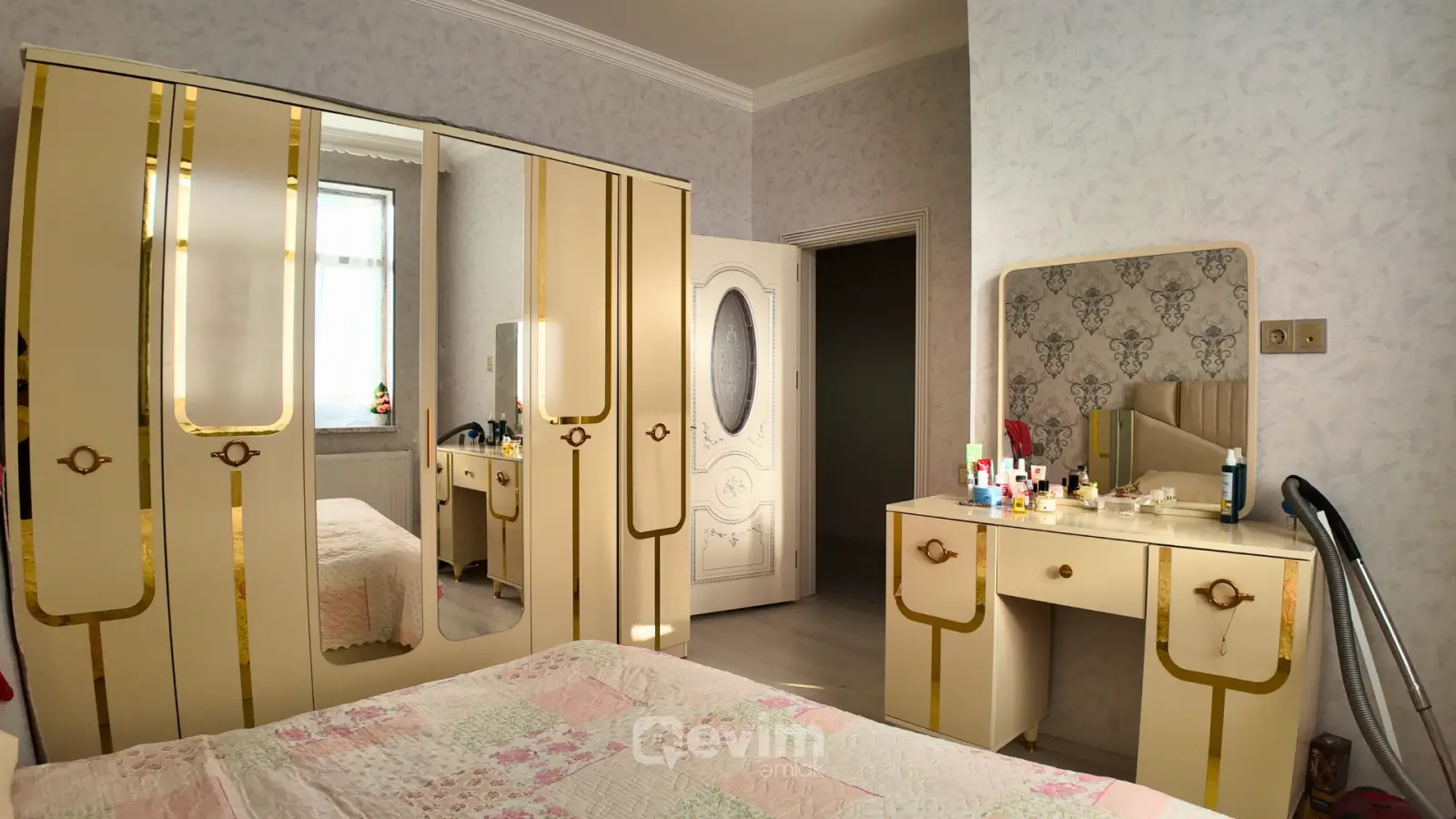 Xətai Məhəlləsində Tam Təmirli və Əşyalı 4 Otaqlı Həyət Evi — şəkil 10