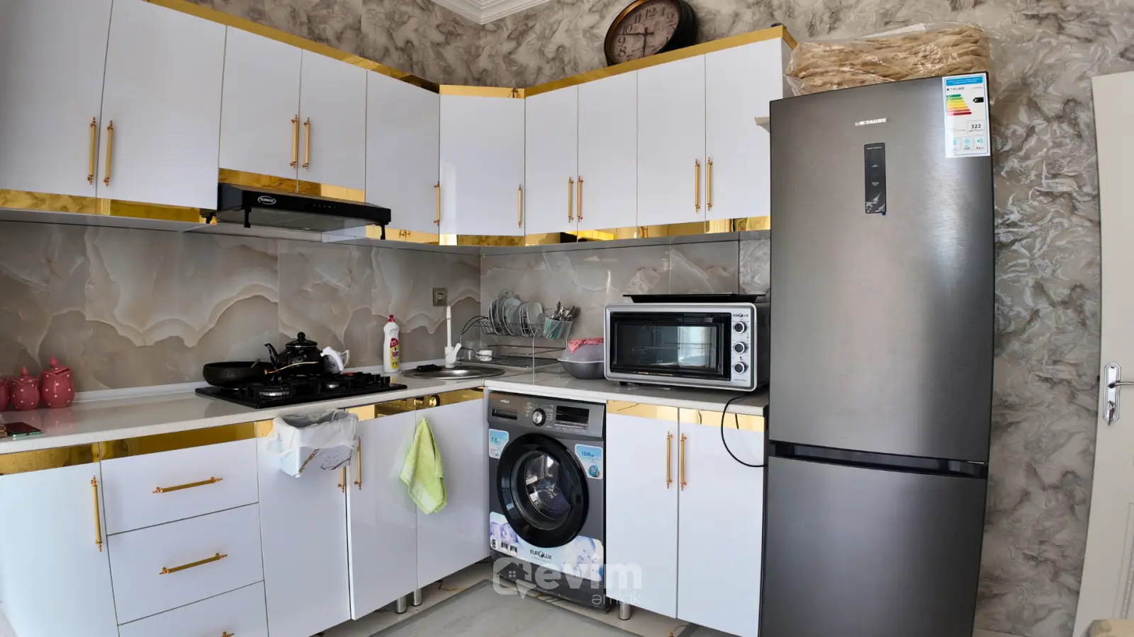 Xətai Məhəlləsində Tam Təmirli və Əşyalı 4 Otaqlı Həyət Evi — şəkil 12