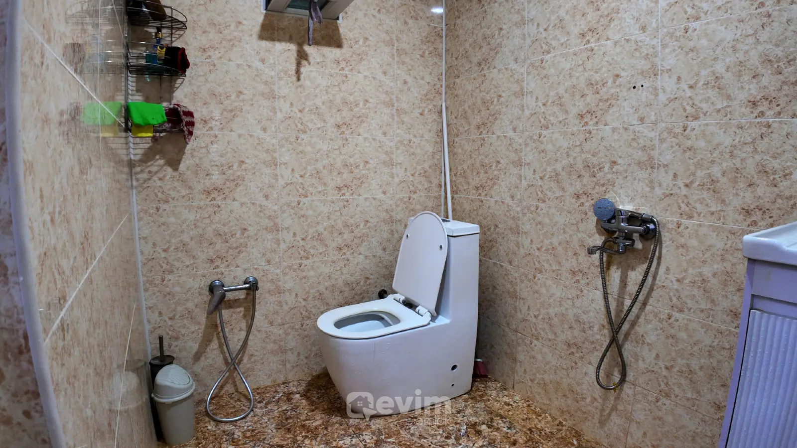 Qaraxanbəylidə 2.5 Sotda, Tam Təmirli 3 Otaqlı Həyət Evi — şəkil 8